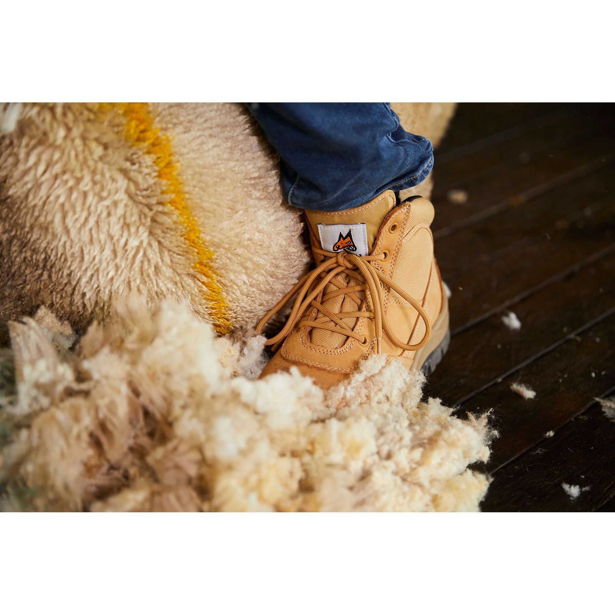 Mongrel 461050 Scuff Cap Zip Safety Boot