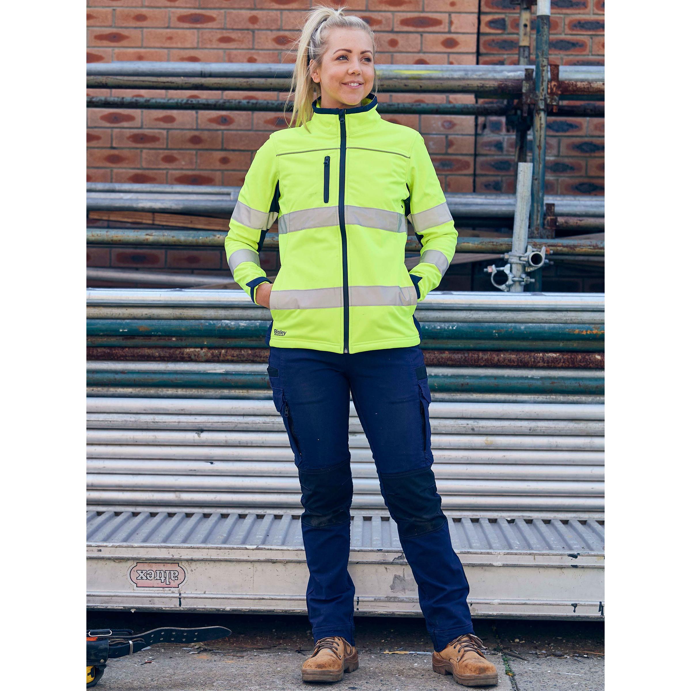 Womens Flx & Move Cargo Pants - BPL6044