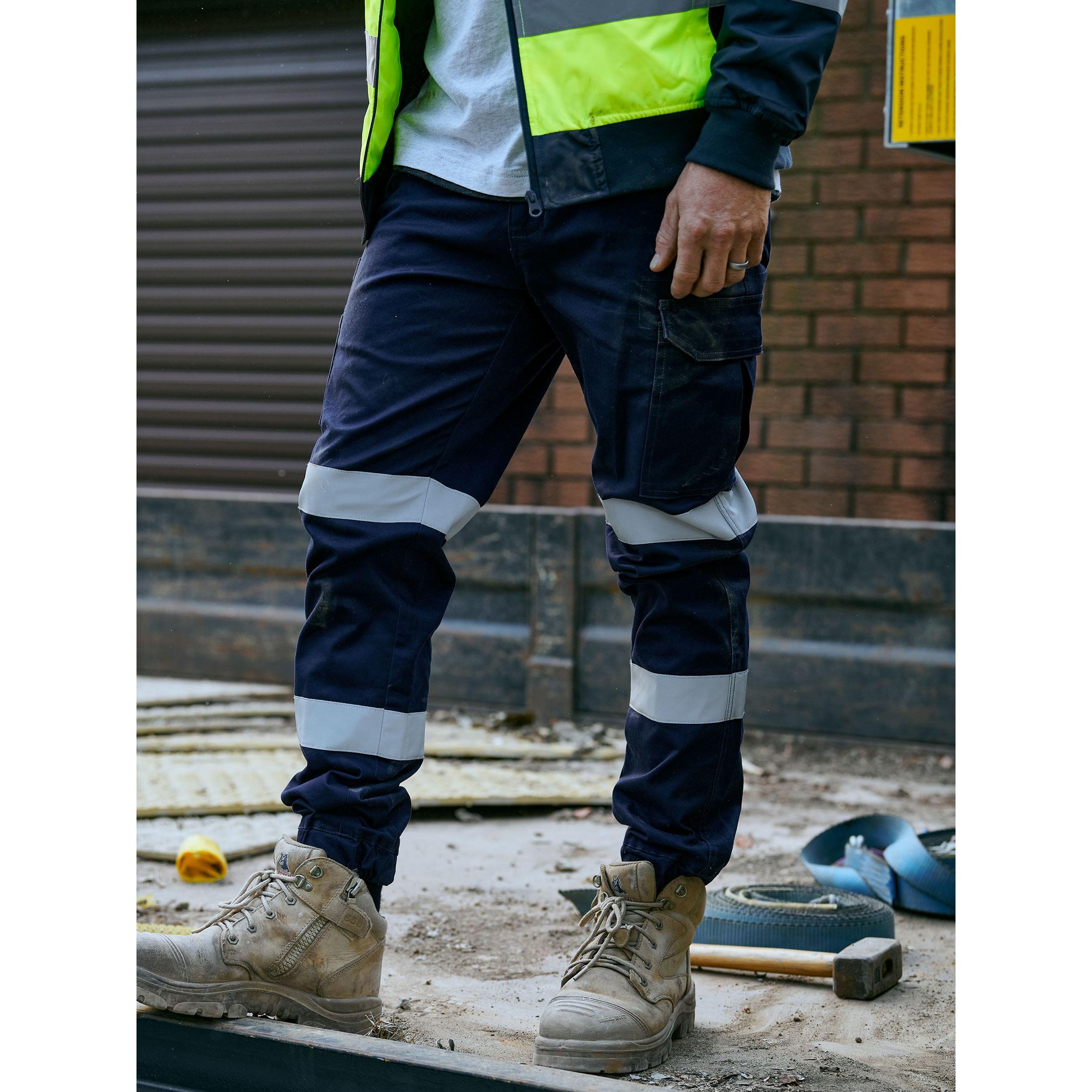 Taped Biomotion Stretch Cotton Drill Cargo Cuffed Pants - BPC6028T